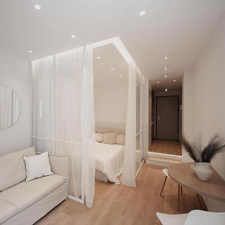 V1, Nilie Hospitality Mgmt Apartment Thessaloniki Exterior photo
