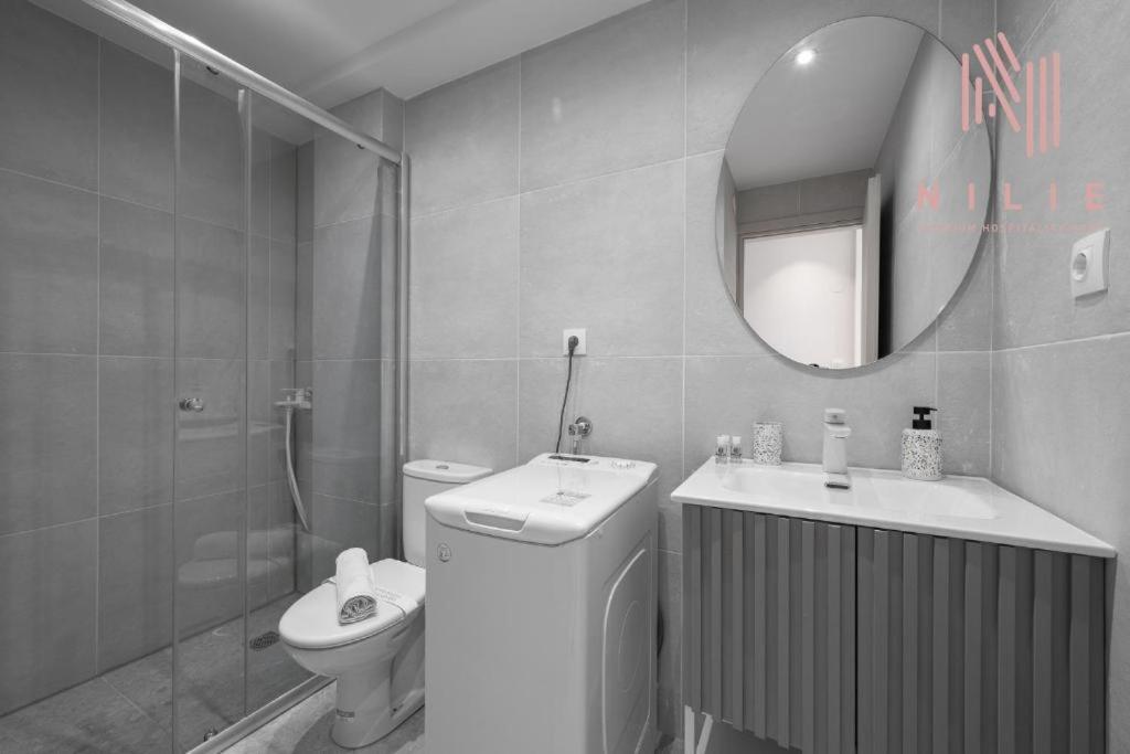 V1, Nilie Hospitality Mgmt Apartment Thessaloniki Exterior photo