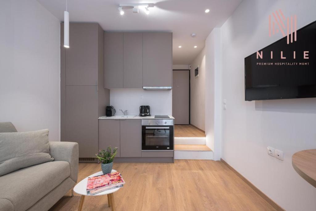 V1, Nilie Hospitality Mgmt Apartment Thessaloniki Exterior photo