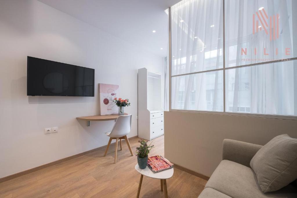 V1, Nilie Hospitality Mgmt Apartment Thessaloniki Exterior photo